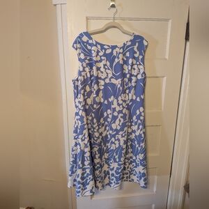 London Times Blue And White Floral Dress Size 20